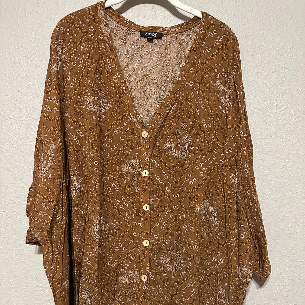 Oddy Oversized Button Up Blouse